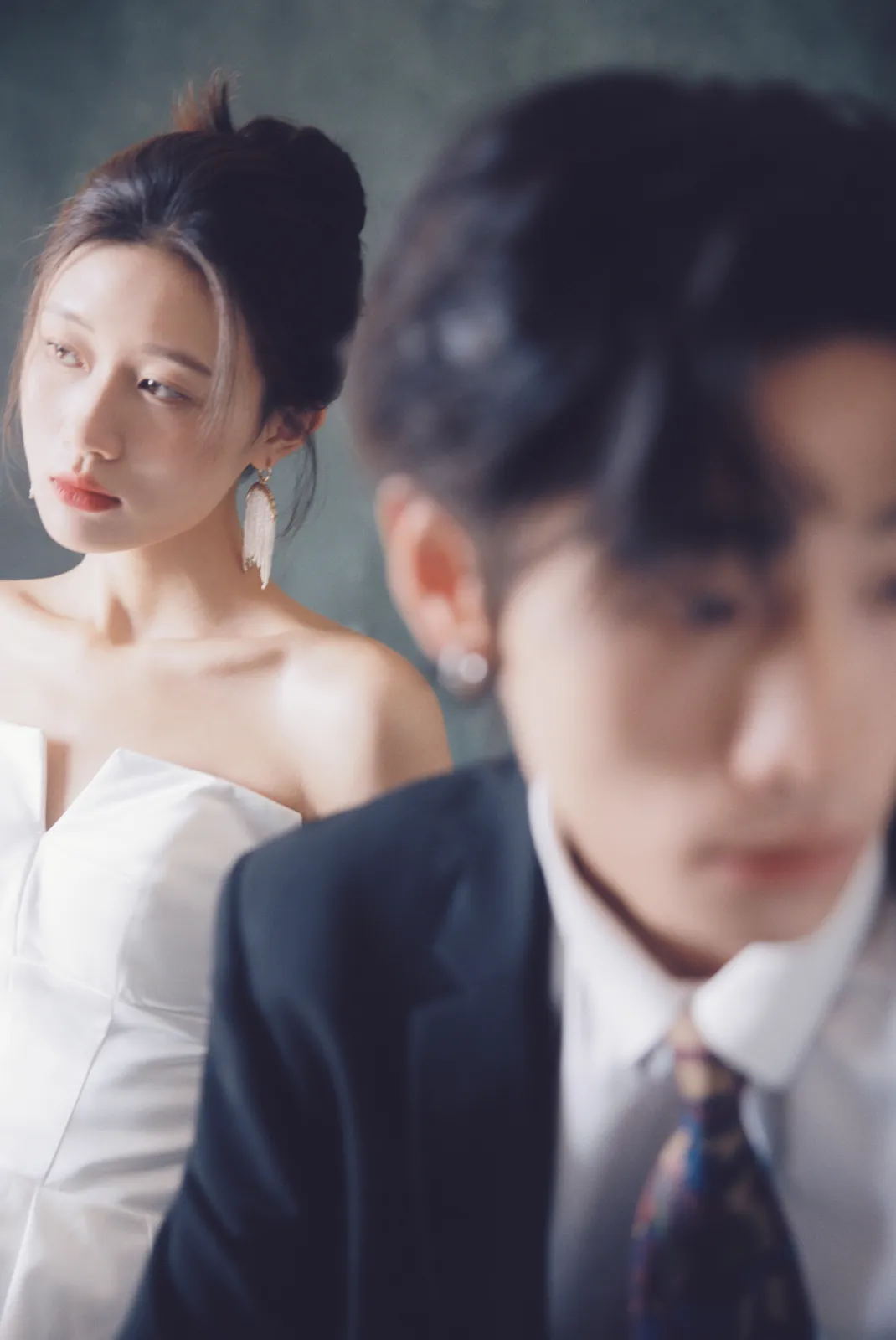 电影感、棚拍、情绪氛围｜2023年11月完整作品，电影感、棚拍，中段第7幅，进部摄影创作作品