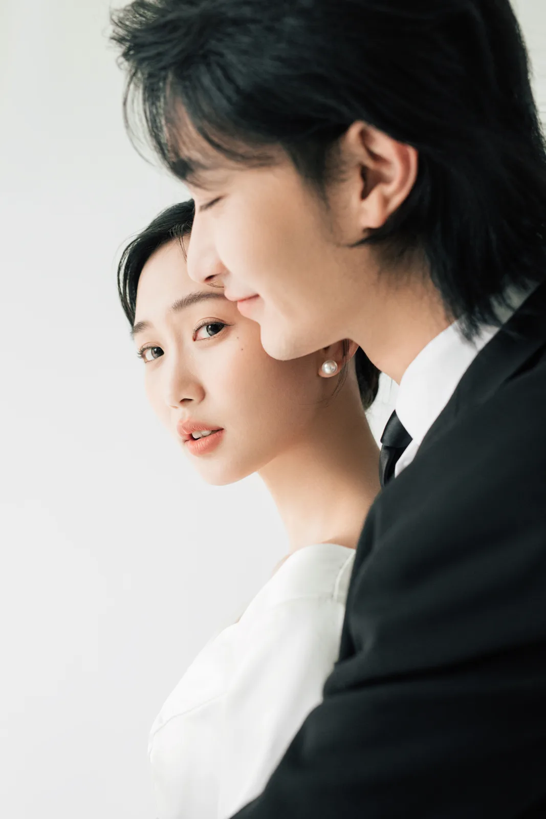 进部摄影创作样片，黑白棚拍里的笑，第4张