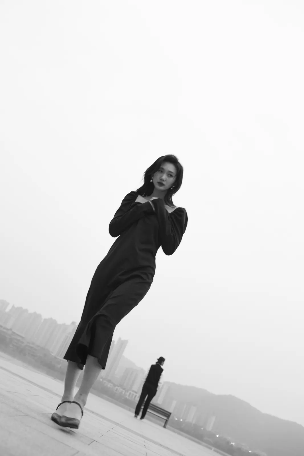 夜景、湖边、电影感｜2023年作品完整作品，夜景、湖边，中段第7幅，进部摄影创作作品