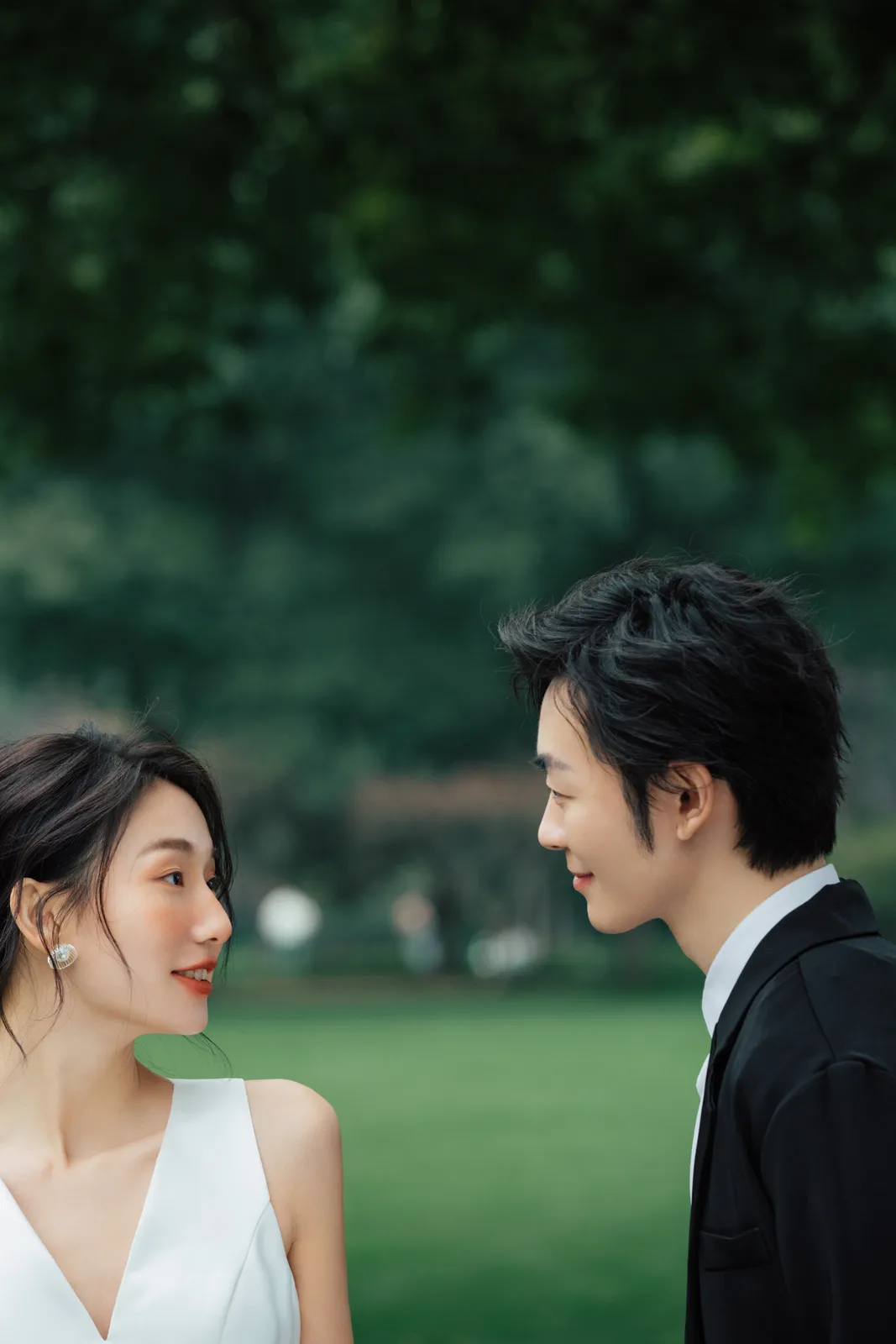 进部摄影创作样片，草地上的一次靠近，第18张