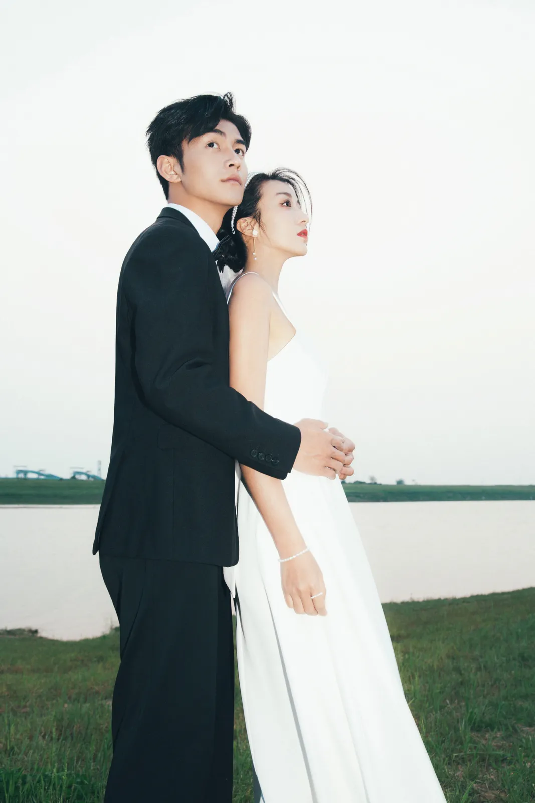 湖边、夜景、情绪氛围｜2023年5月第2组，湖边、夜景，展开第5幅，进部摄影创作作品