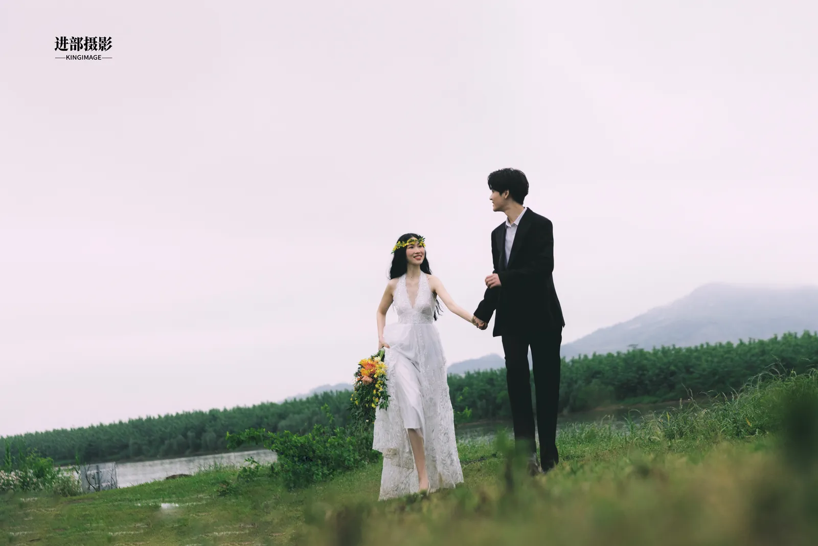 进部摄影创作样片，湖畔绿地与花艺造型，第11张