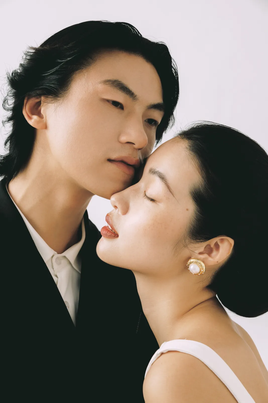 草坪、电影感、纪实｜2024年8月完整作品，草坪、电影感，中段第7幅，进部摄影创作作品