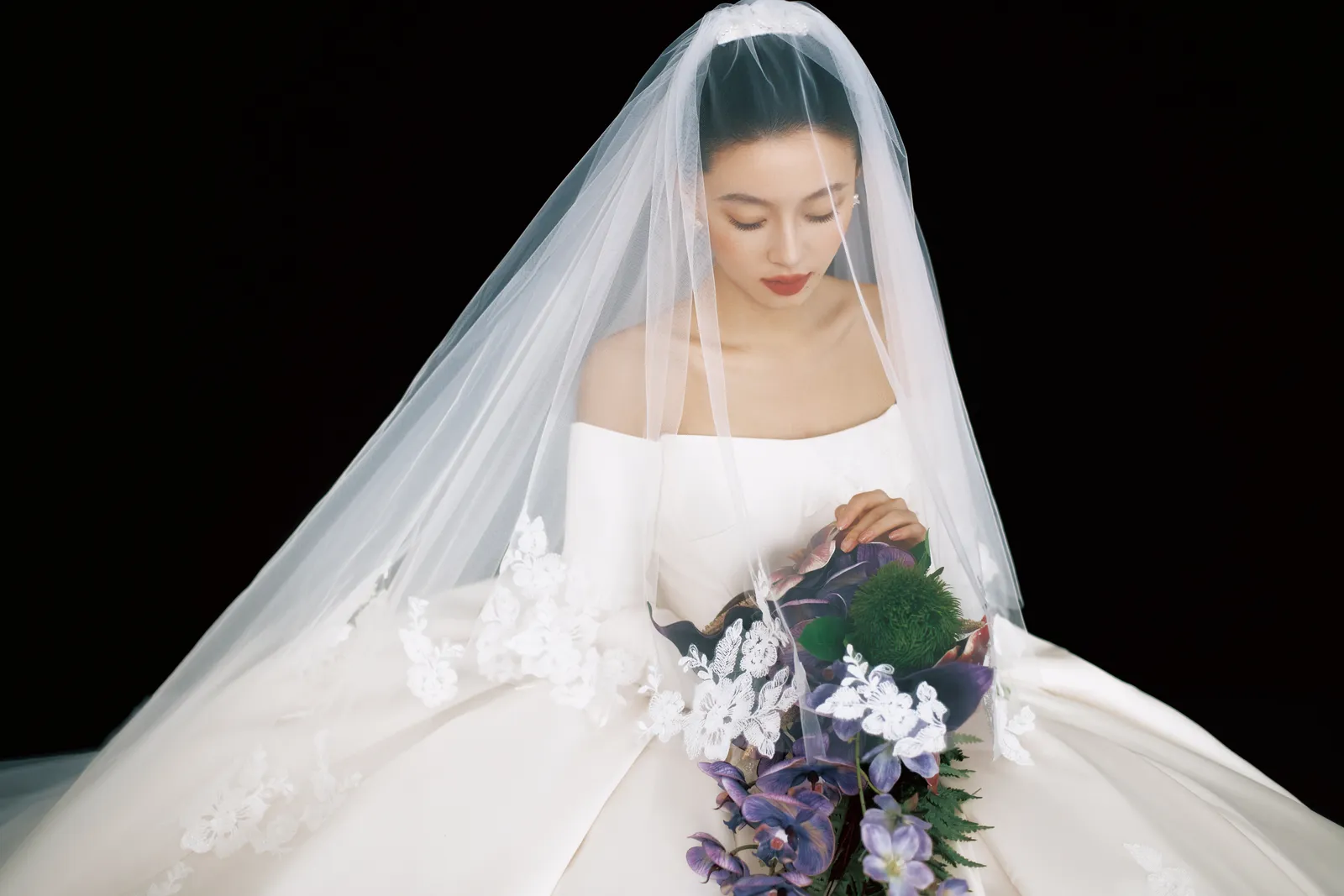室内、棚拍、主纱｜2025年10月完整作品，室内、棚拍，后段第10幅，进部摄影创作作品