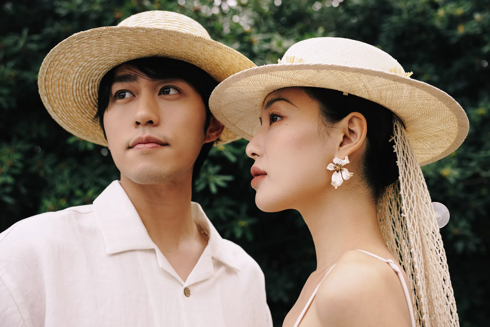街拍、电影感、婚纱摄影｜2025年11月完整作品，街拍、电影感，前段第3幅，进部摄影创作作品