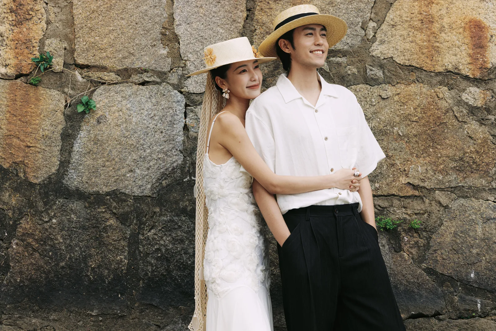 街拍、电影感、婚纱摄影｜2025年11月完整作品，街拍、电影感，中段第7幅，进部摄影创作作品
