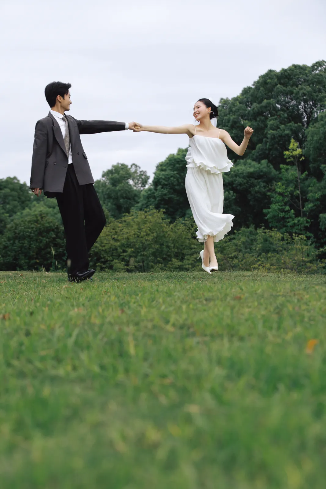 草坪、森系、电影感｜2025年作品完整作品封面