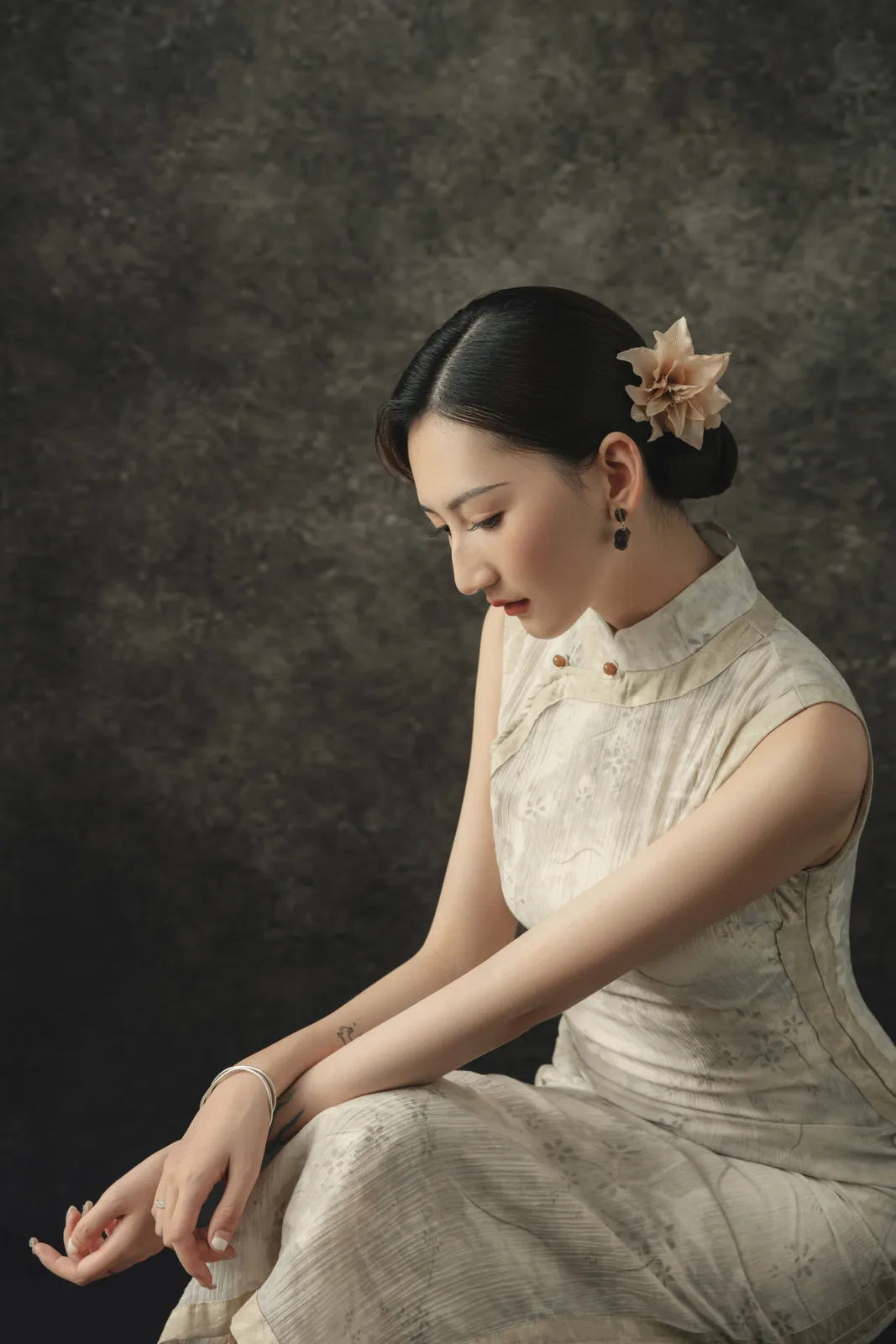 中式、复古、棚拍｜2025年作品完整作品，中式、复古，后段第9幅，进部摄影创作作品