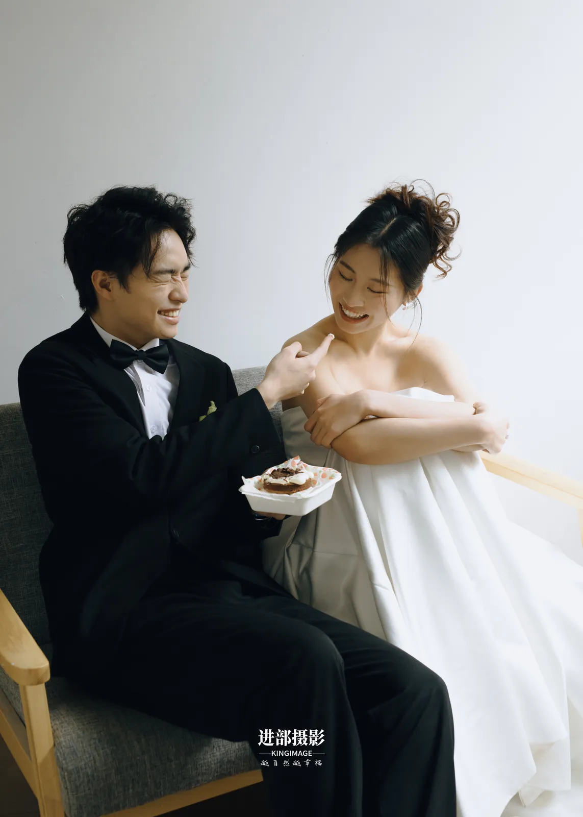 室内、韩式、双人互动｜2025年作品完整作品，室内、韩式，后段第9幅，进部摄影创作作品