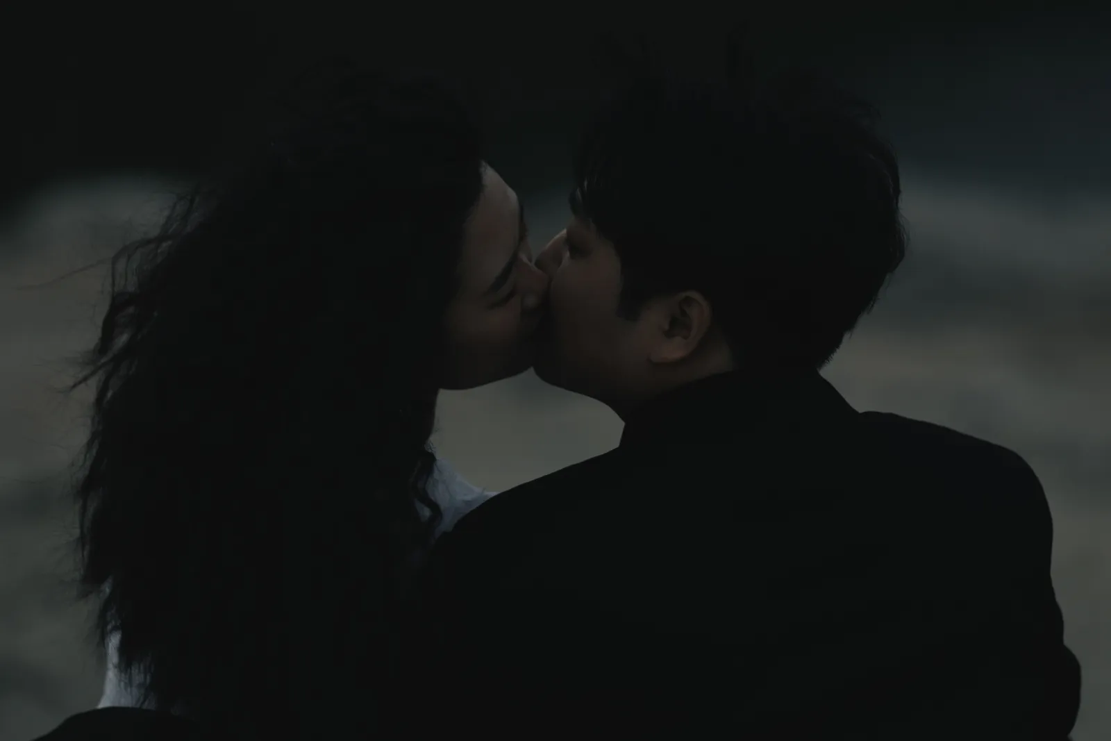 进部摄影精选客片，山路上的白裙，第11张