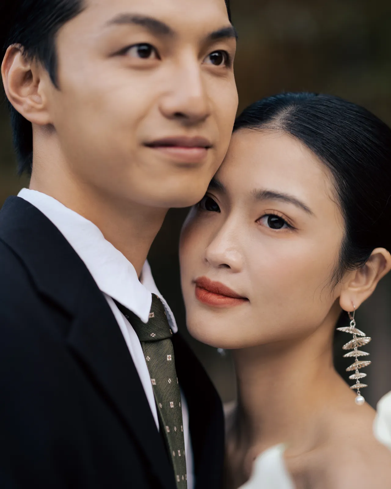 中式蕾丝与法式花束封面