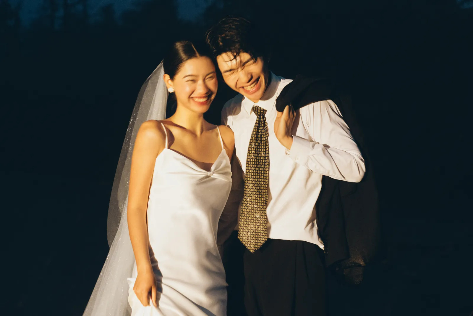 夜景、电影感、情绪氛围｜2026年5月完整作品，夜景、电影感，转折第8幅，进部摄影创作作品