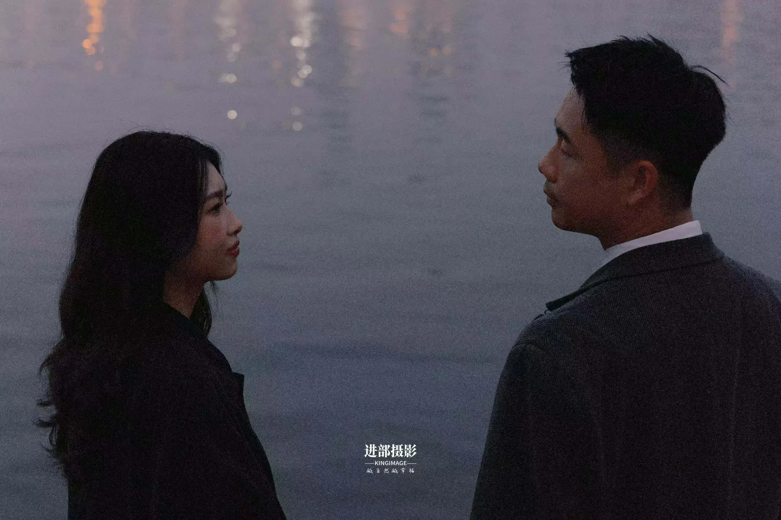 湖边、城市、情绪氛围｜2026年作品完整作品，湖边、城市，中段第6幅，进部摄影创作作品