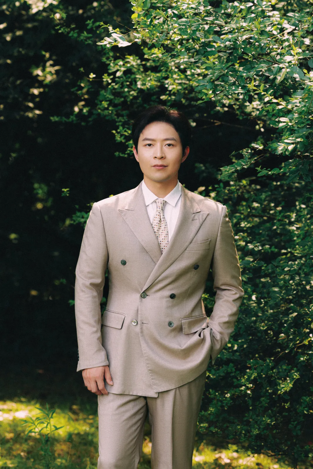 进部摄影精选客片，花园、草帽与浅色礼服，第8张